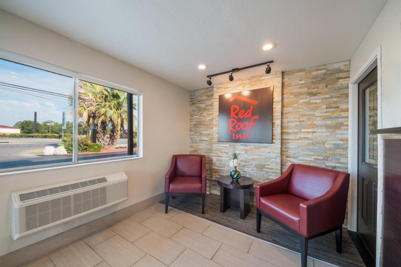 Red Roof Inn San Antonio E - Frost Bank Center المظهر الخارجي الصورة