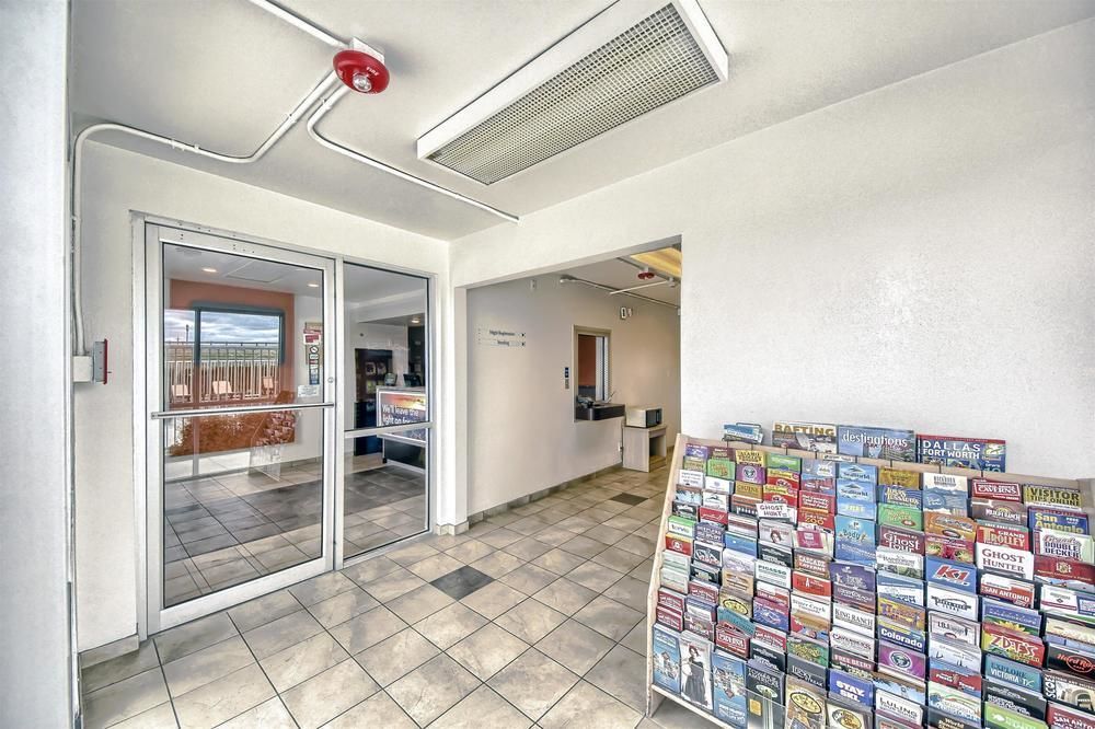 Red Roof Inn San Antonio E - Frost Bank Center المظهر الخارجي الصورة